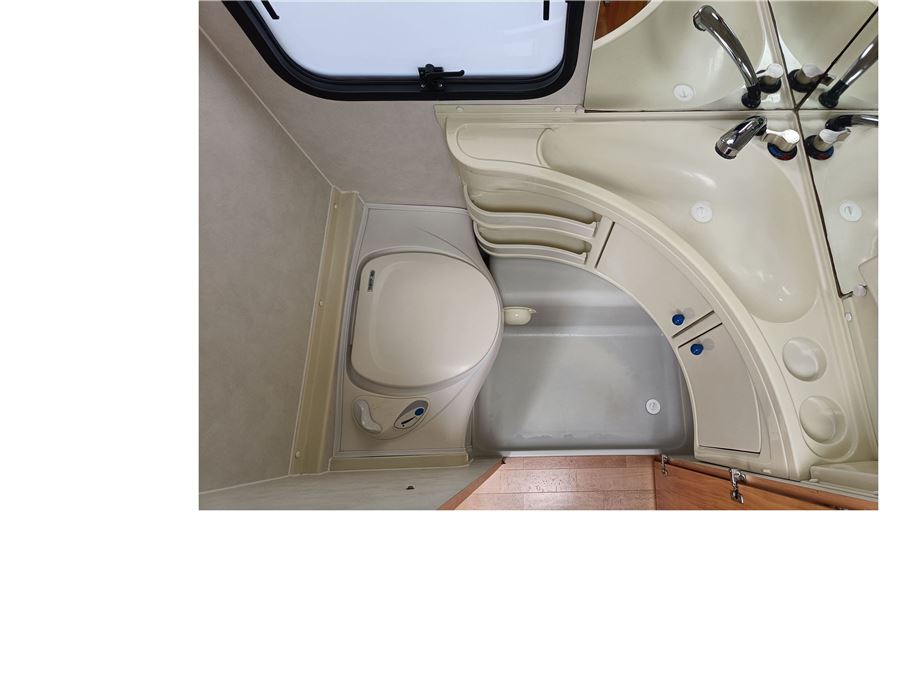 Adria Adora 472 LU